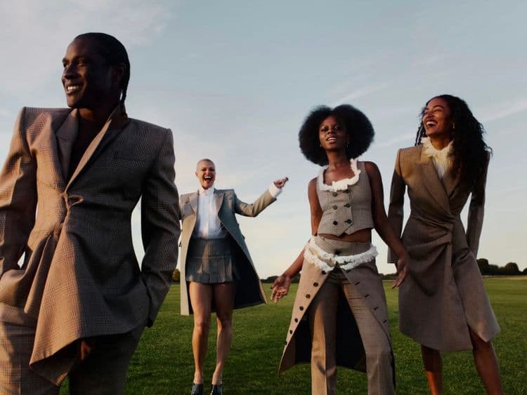 Vogue Global - McQueen