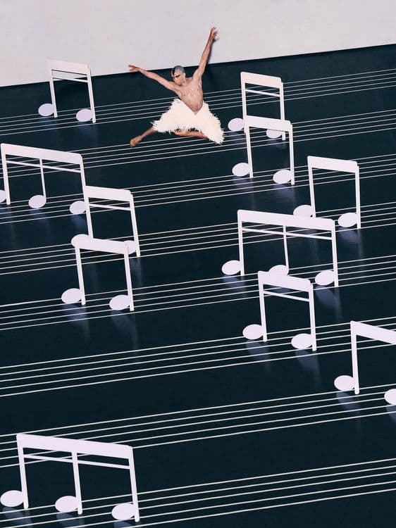 Fantastic Man China - Swan Lake