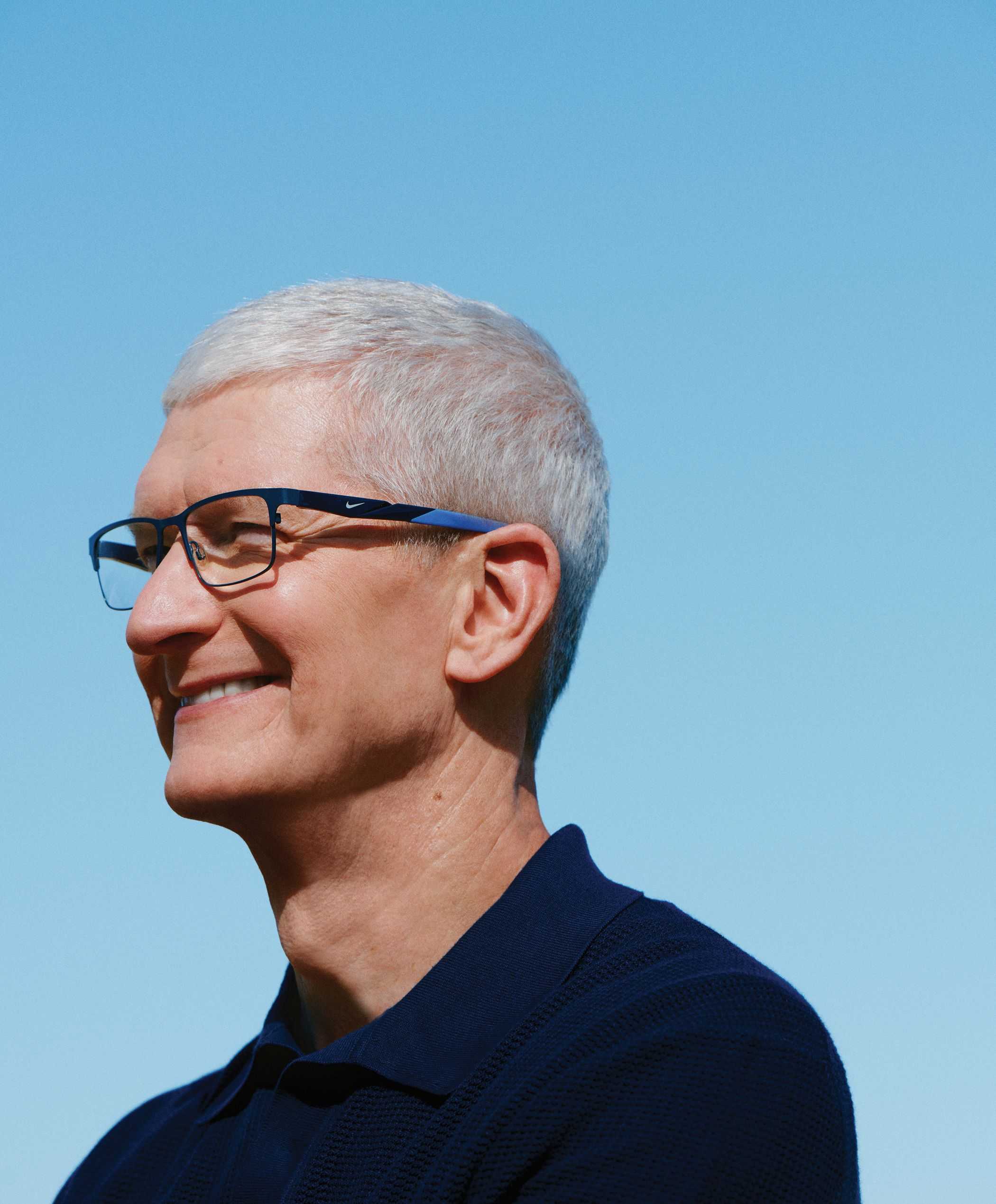 WSJ - Tim Cook - 8289