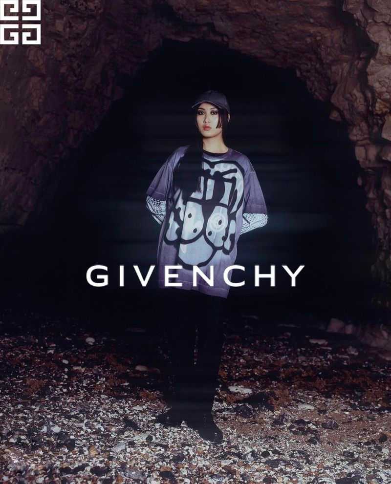 Givenchy - Chito Collaberation - 8018